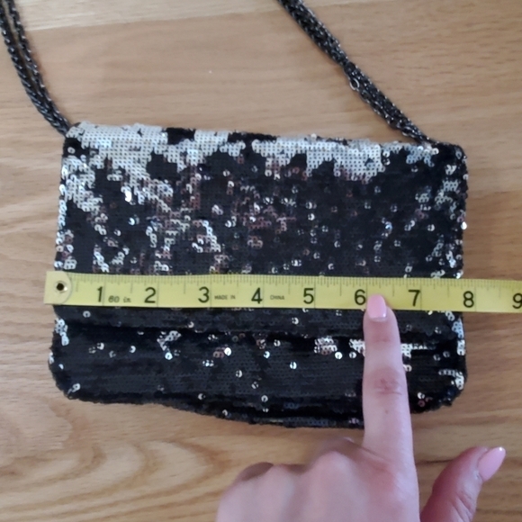 Steve Madden Sequined Crossbody Purse - Picture 4 of 6